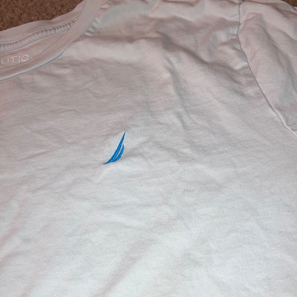 Men’s Nautica Gray short sleeve tee - Picture 2 of 3